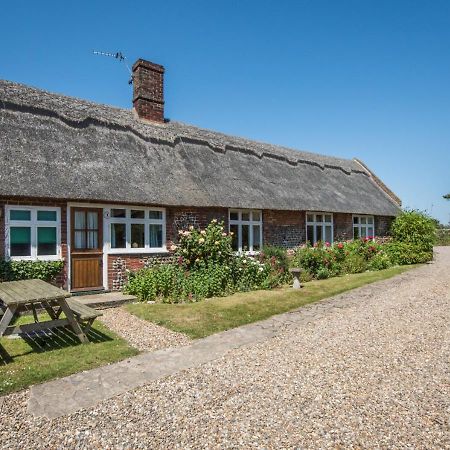 Pilgrims Cottage Bacton  Exterior photo