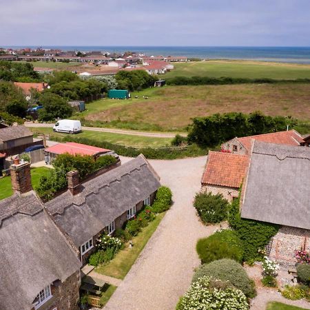 Pilgrims Cottage Bacton  Exterior photo