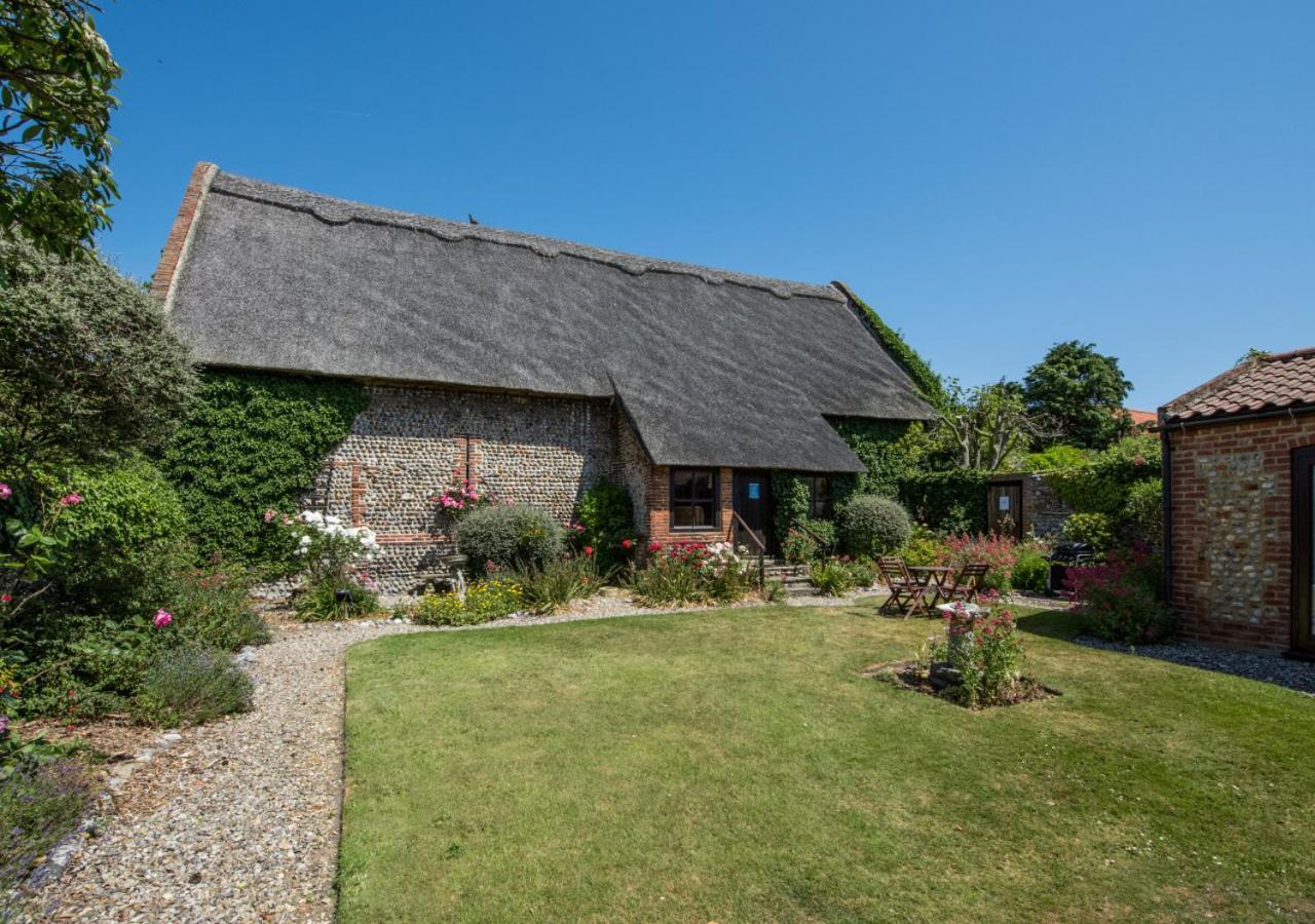 Pilgrims Cottage Bacton  Exterior photo